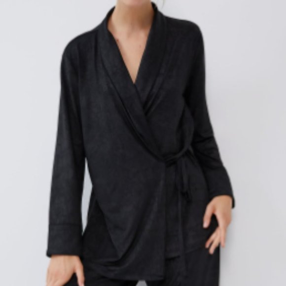 Zara Satin Blazer - Picture 7 of 7